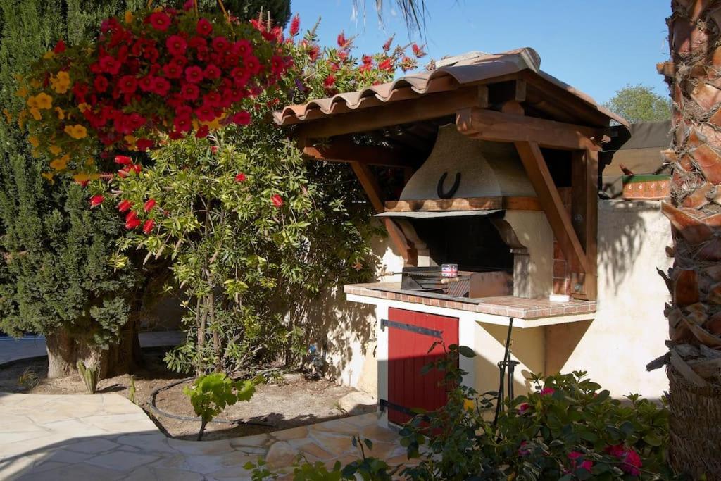 Studio Dans Villa Avec Piscine Cassis Eksteriør bilde